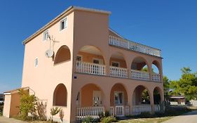 Apartment Marina